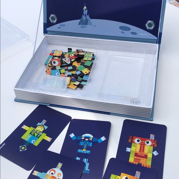 Janod Magnetic Book ROBOTS - Picture 3 of 8